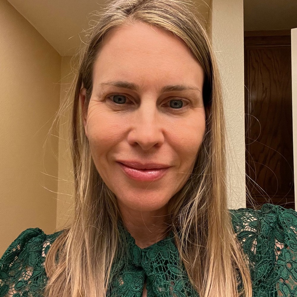 Meet your Posher, Kendra